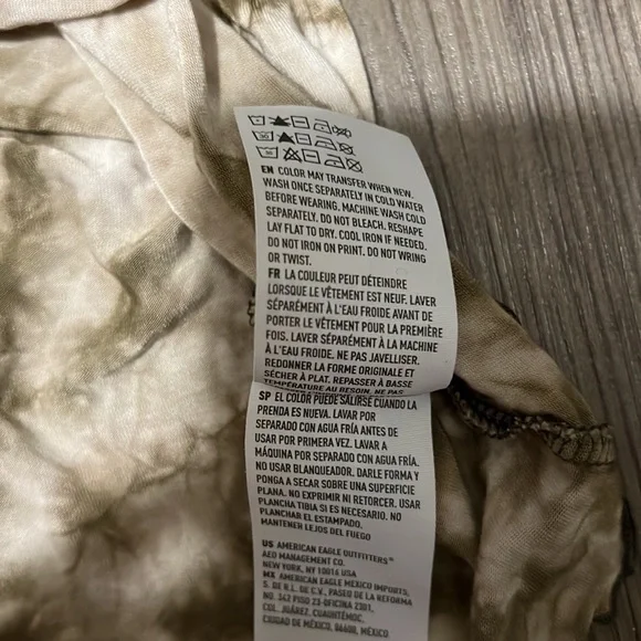 AEO Cold Shoulder Tie-dye Short Sleeve Top Like New - Picture 4 of 6